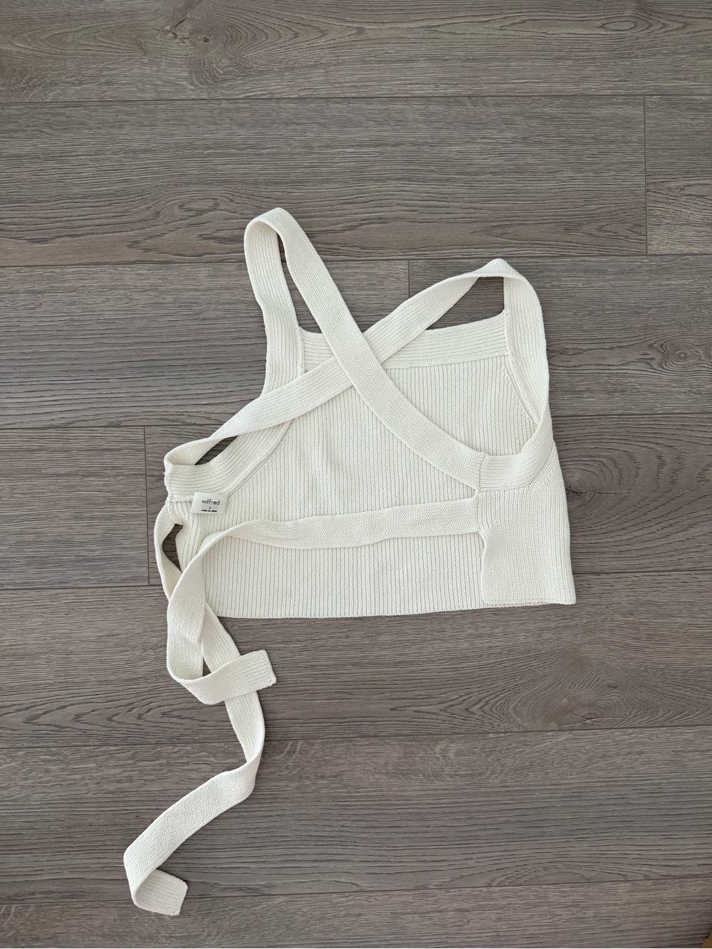 Aritzia Ribbed Cross-Back Tie Tank - Picture 3 of 4